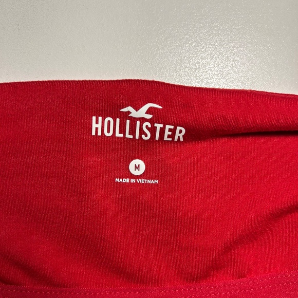 Red Halter Top - Hollister Size M - Picture 4 of 4
